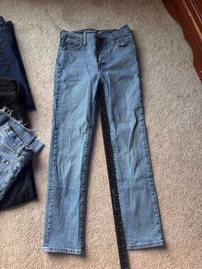 Levi’s “wedgie straight” 26 waist 25.5” inseam.